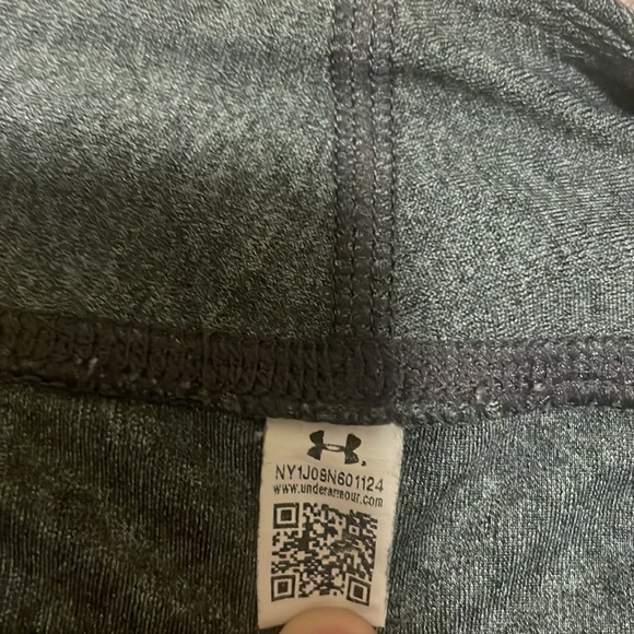 Under Armour Cropped Leggings - Picture 4 of 4